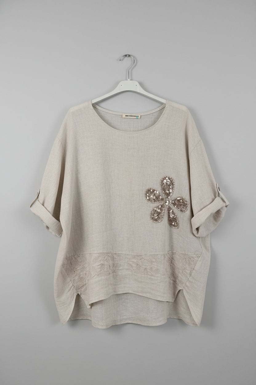 Top en lin brodé fleuri manches 3/4